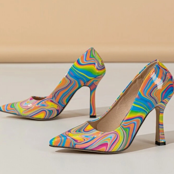 👣GROOVY Peace✌🏻 & Love 💜 70s Style Heels - Picture 4 of 15